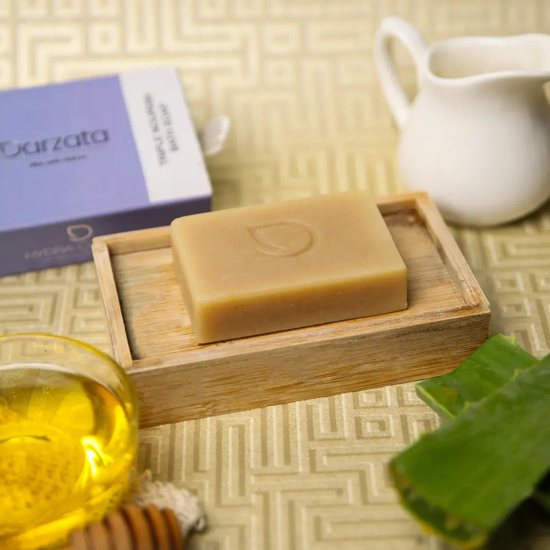 Darzata Coconut milk Honey Aloevera Soap with natural ingredients